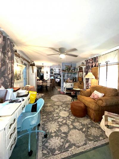 Photo 4 of 13 of home located at 483 Holiday Blvd Lakeland, FL 33815