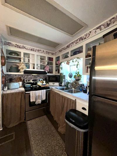 Photo 5 of 13 of home located at 483 Holiday Blvd Lakeland, FL 33815