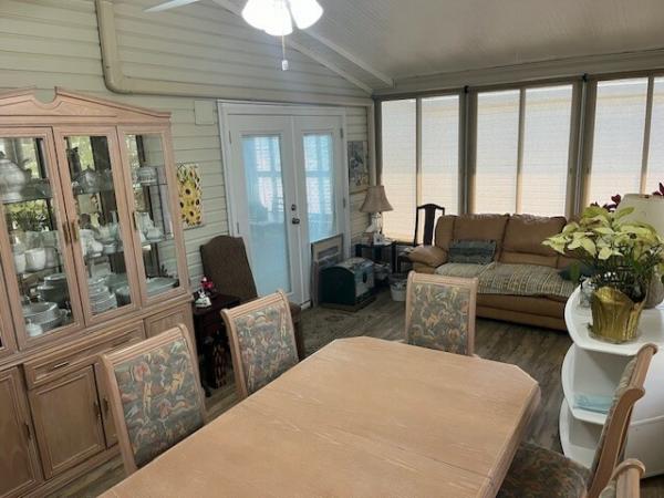 1998 Homes of Merit  Home