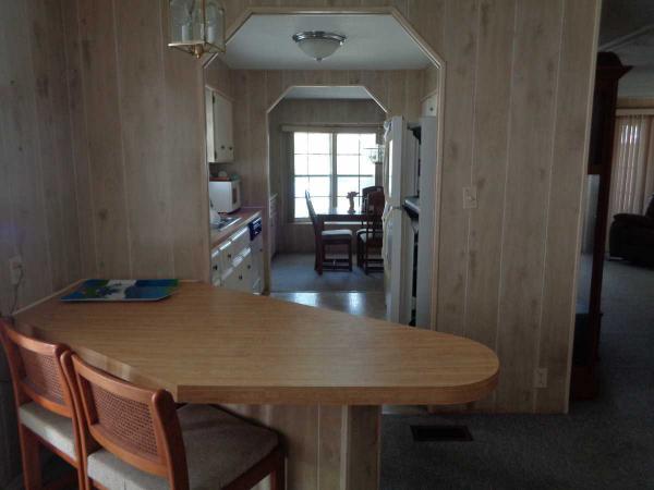 1985 TWIN Manufactured Home