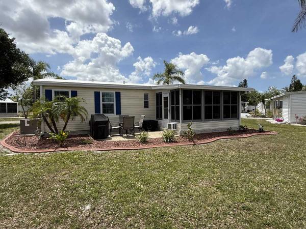1993 Sunc Manufactured Home