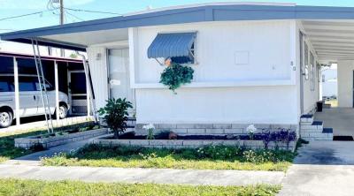 Photo 3 of 11 of home located at 6372 126th Ave N Largo, FL 33773