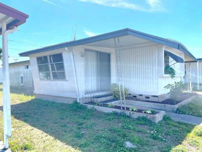 Photo 2 of 11 of home located at 6372 126th Ave N Largo, FL 33773