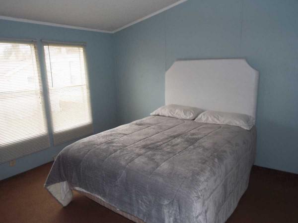 1992 Skyline Manufactured Home