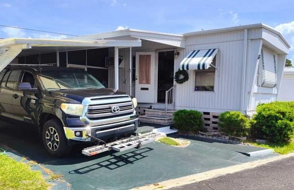 1980 SKYLINE Mobile Home