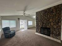 1990 Golden West  Manufactured Home
