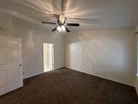 1990 Golden West  Manufactured Home