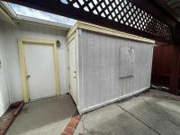 1990 Golden West  Manufactured Home