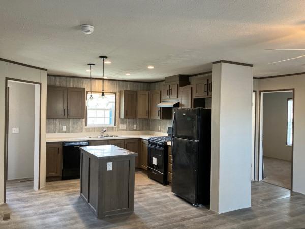 2025 Champion Home Builders, Inc. mobile Home