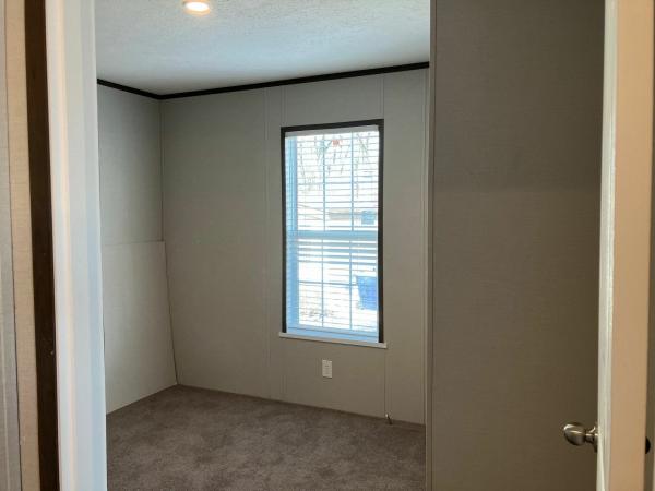 2025 Champion Home Builders, Inc. mobile Home