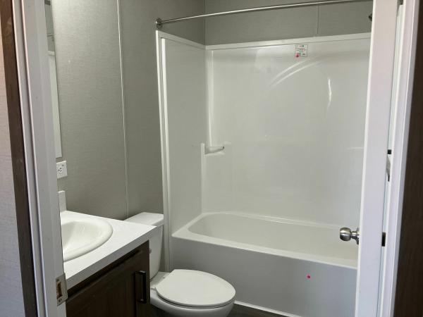 2025 Champion Home Builders, Inc. mobile Home