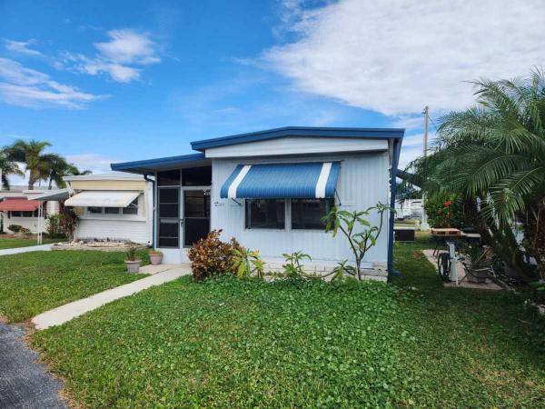 1982 Manufactured Home