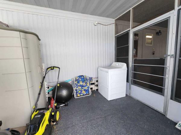 1982 Manufactured Home