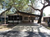 1988 Fleetwood Barrington Manufactured Home