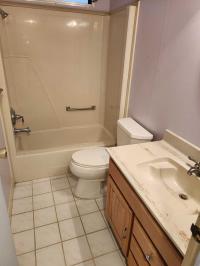 1984 Barrington Manufactured Home