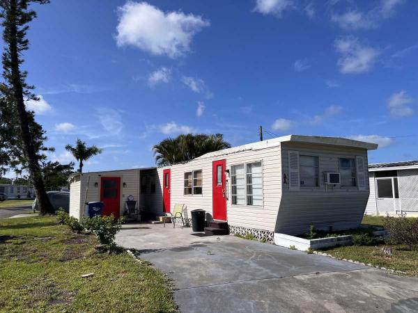  Mobile Home For Sale
