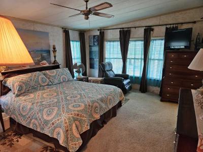 Photo 3 of 8 of home located at 2425 Harden Blvd, Lot 187 Lakeland, FL 33803