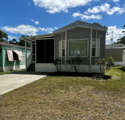 Photo 2 of 15 of home located at 7125 Fruitville Rd. Sarasota, FL 34240