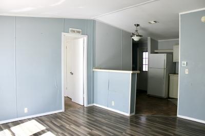 Photo 5 of 11 of home located at 328 Whisper Ridge Loop Davenport, FL 33897