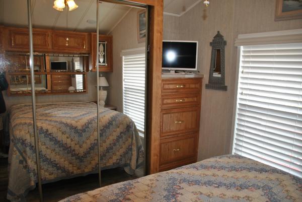 2000 Mobile Home