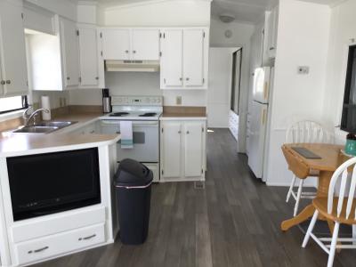 Photo 4 of 10 of home located at 37647 Chancey Road Zephyrhills, FL 33541