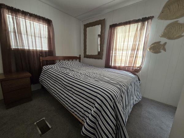 1977 Liberty zlibe Mobile Home