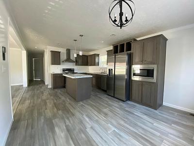 Photo 3 of 11 of home located at 3027 Gumwood Road Garden City, SC 29576