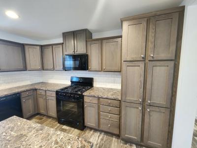 Photo 5 of 32 of home located at 4601 Hemlock Loop #663 Clarkston, MI 48348