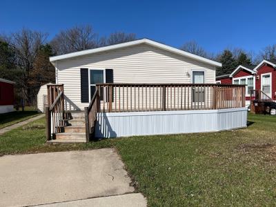 Photo 2 of 11 of home located at 7561 Grant Drive Newport, MI 48166
