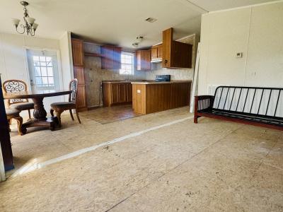 Photo 4 of 15 of home located at 109 Exeter Court Sanford, FL 32773
