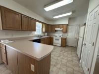 2002 New Era NEP-5834 Mobile Home