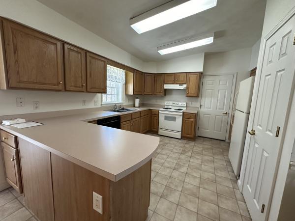 2002 New Era NEP-5834 Mobile Home