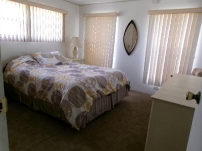Photo 5 of 9 of home located at 7100 Ulmerton Rd Lot 656 Largo, FL 33771