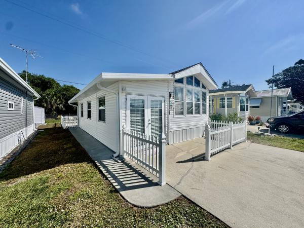 1991 CHAR Mobile Home For Sale