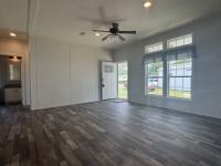 2023 Live Oak Mobile Home