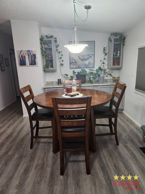 1990 PALM   Home