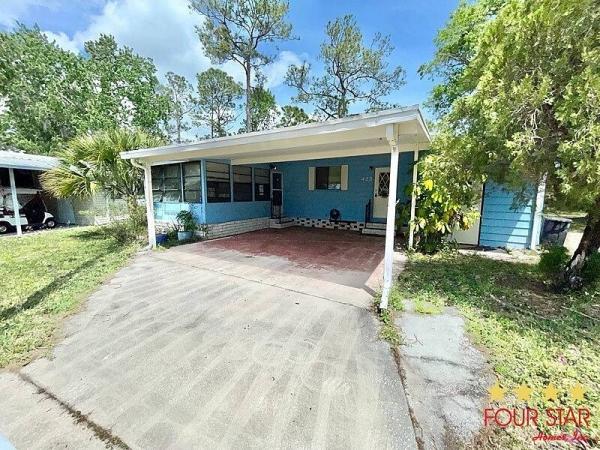 Photo 1 of 2 of home located at 422 Forest Ln Kissimmee, FL 34746