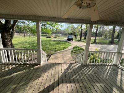 Photo 2 of 16 of home located at 1356 Redmill Saragossa Rd Jasper, AL 35503