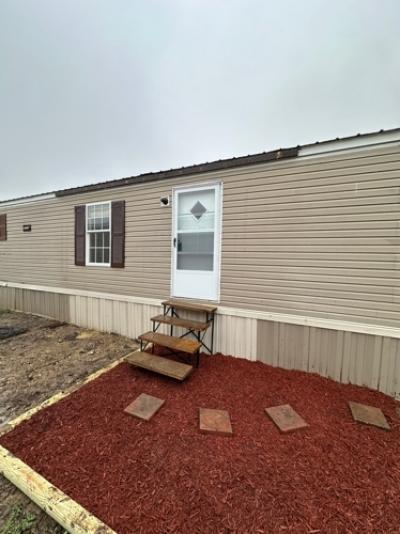 Photo 1 of 15 of home located at 2208 Kirby Rd Trlr 161 Milton, WV 25541