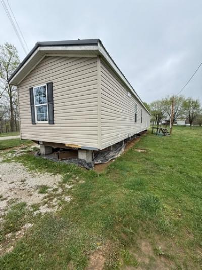 Photo 3 of 13 of home located at 192 Little Puncheon Beattyville, KY 41311