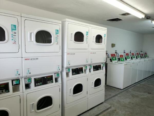 1978 Skyline Manufactured Home