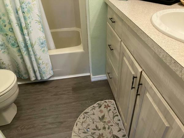 1985 SCHU HS Manufactured Home