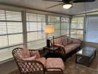 1985 SCHU HS Manufactured Home