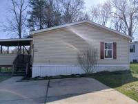 1997 Holly Park mobile Home