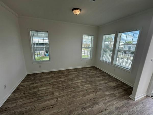 2024 Skyline - Ocala Bayshore Mobile Home