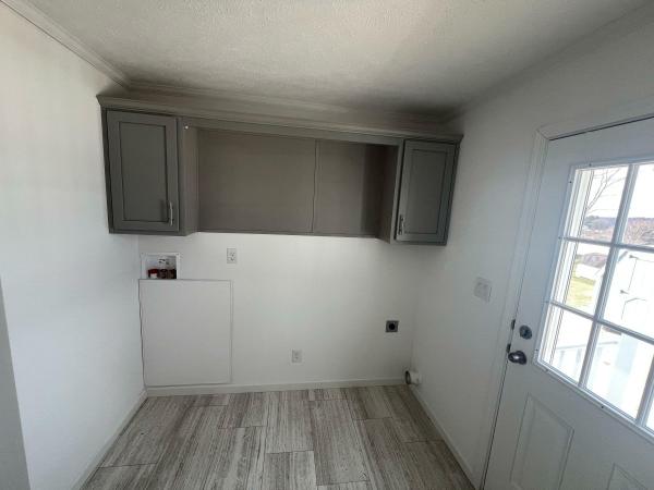 2025 Redman 742 NWDSA25201  Home