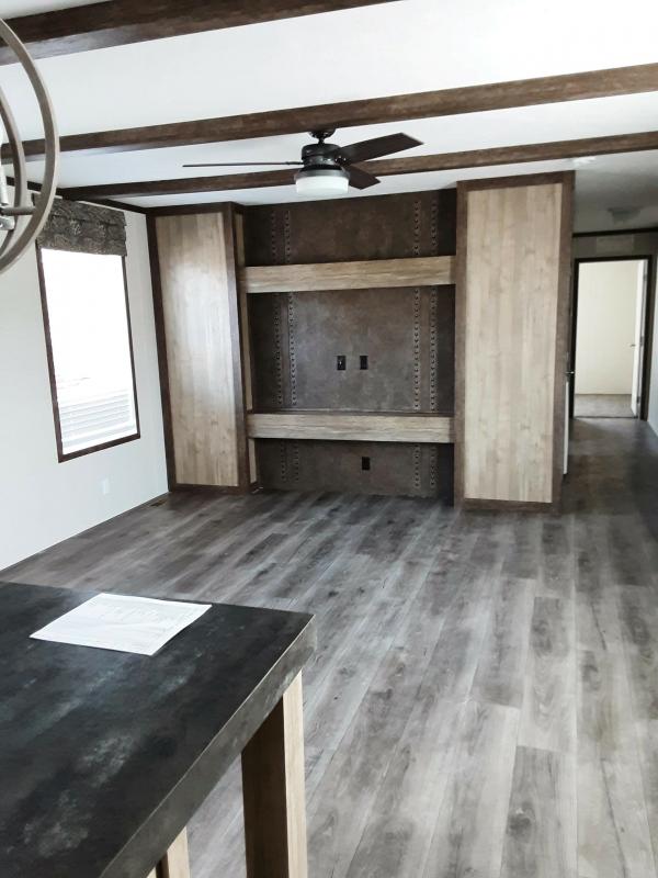 2022 CLAYTON 170 95AMM28563AH22S  Home
