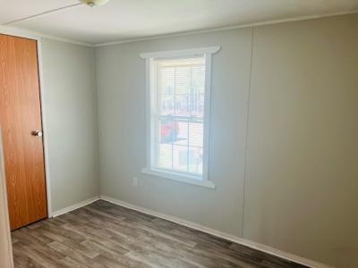 Photo 4 of 5 of home located at 6 Hemlock Court Candler, NC 28715