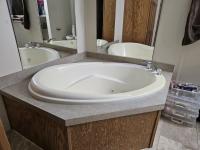 2005 Schult Manufactured Home