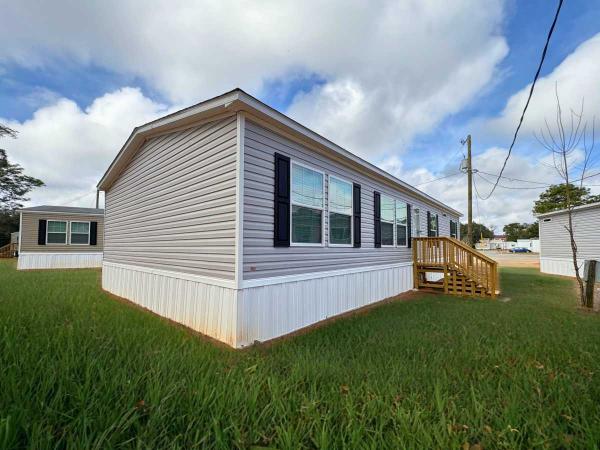2024 Fleetwood Summit Mobile Home